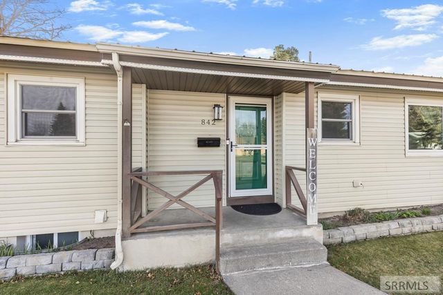 842 Claire View Lane, Idaho Falls, ID 83402