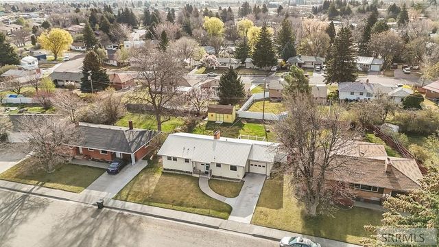 842 Claire View Lane, Idaho Falls, ID 83402