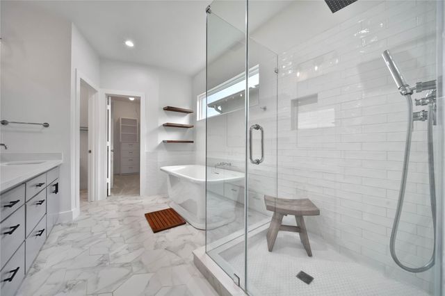 5022 Darling Street, Houston, TX 77007