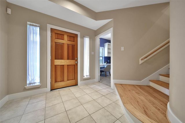 5022 Darling Street, Houston, TX 77007