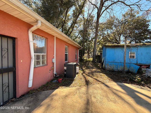 2070 BROOKLYN Road, Jacksonville, FL 32209