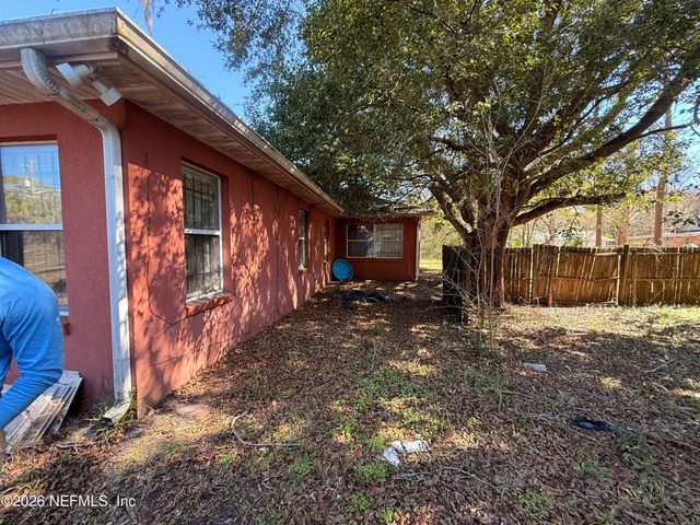 2070 BROOKLYN Road, Jacksonville, FL 32209