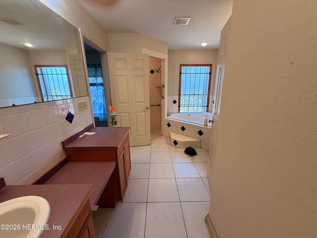 2070 BROOKLYN Road, Jacksonville, FL 32209