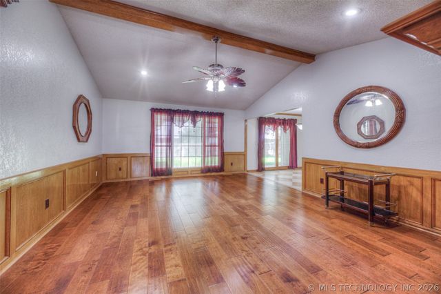 10906 S 84th East Avenue, Tulsa, OK 74133