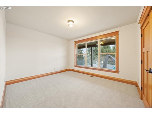 10300 Se SUN BURST Way, Happy Valley, OR 97086