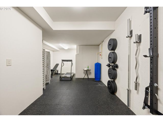 10300 Se SUN BURST Way, Happy Valley, OR 97086