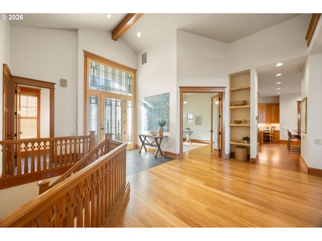 10300 Se SUN BURST Way, Happy Valley, OR 97086