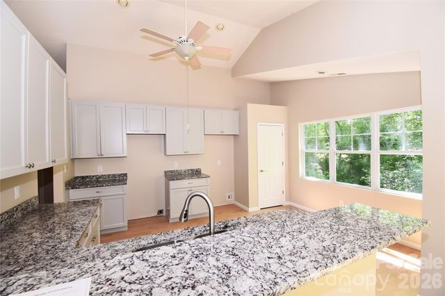 176 Clear Creekside Drive, Hendersonville, NC 28792
