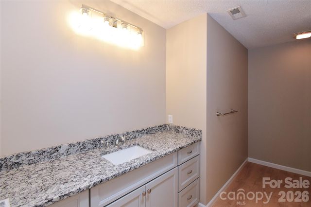 176 Clear Creekside Drive, Hendersonville, NC 28792