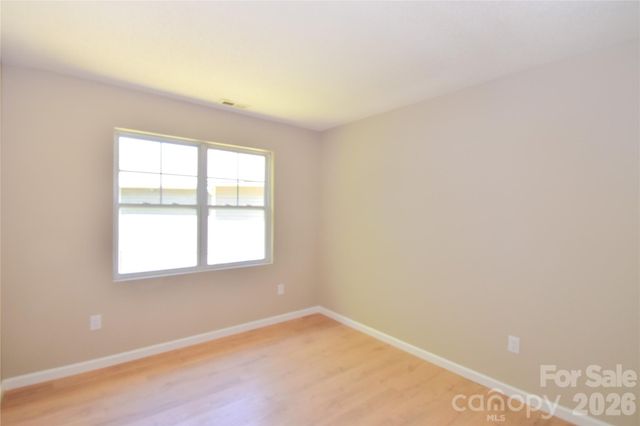 176 Clear Creekside Drive, Hendersonville, NC 28792