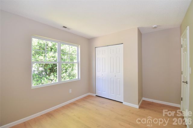 176 Clear Creekside Drive, Hendersonville, NC 28792