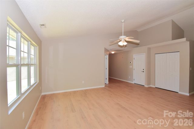 176 Clear Creekside Drive, Hendersonville, NC 28792