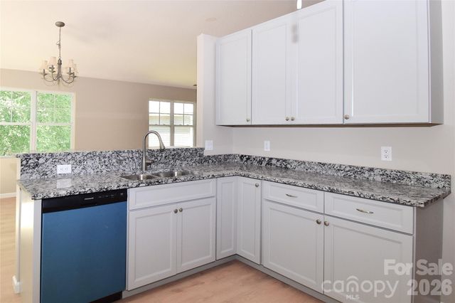 176 Clear Creekside Drive, Hendersonville, NC 28792