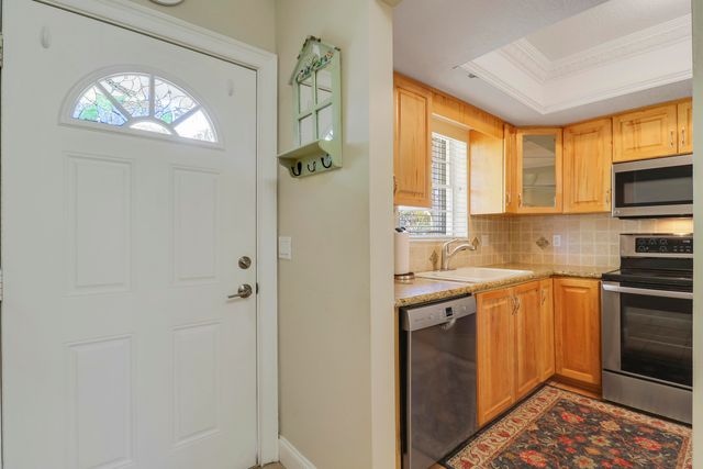 402 Fern Street, Jupiter, FL 33458