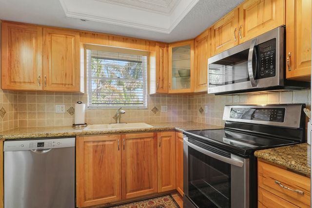 402 Fern Street, Jupiter, FL 33458