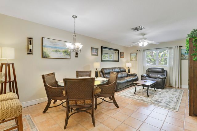 402 Fern Street, Jupiter, FL 33458