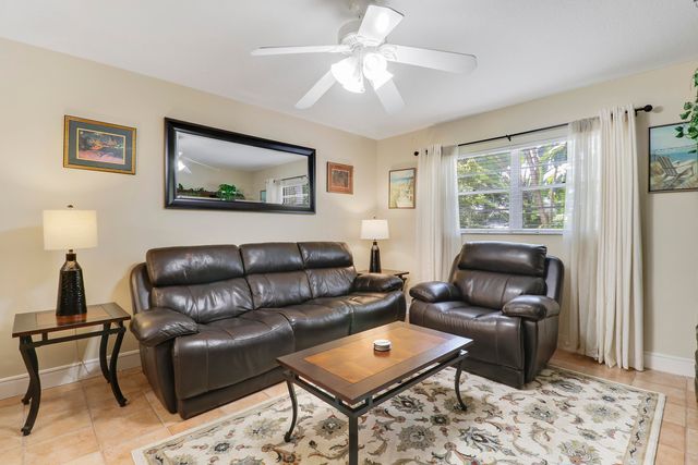 402 Fern Street, Jupiter, FL 33458