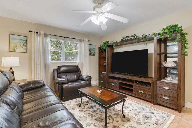 402 Fern Street, Jupiter, FL 33458