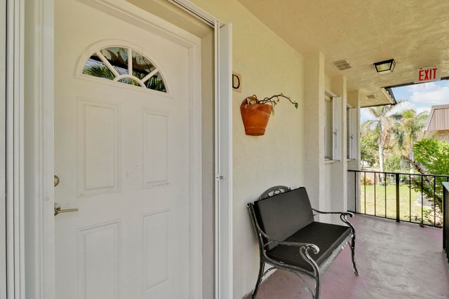 402 Fern Street, Jupiter, FL 33458