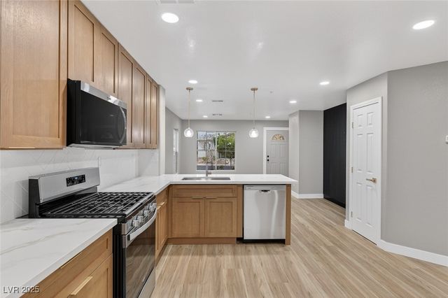 1079 Paradise Coach Drive, Henderson, NV 89002