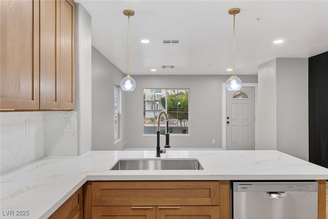 1079 Paradise Coach Drive, Henderson, NV 89002