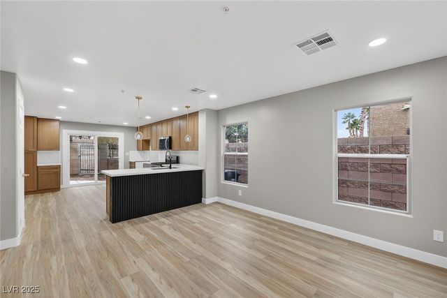 1079 Paradise Coach Drive, Henderson, NV 89002