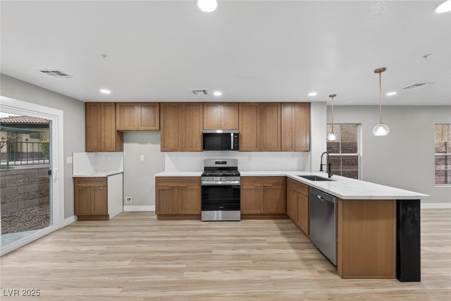 1079 Paradise Coach Drive, Henderson, NV 89002