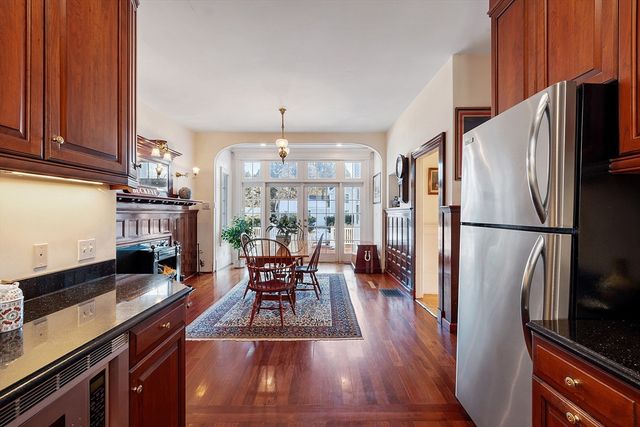 25 Fairhaven Rd, Concord, MA 01742