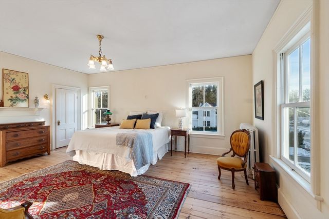 25 Fairhaven Rd, Concord, MA 01742