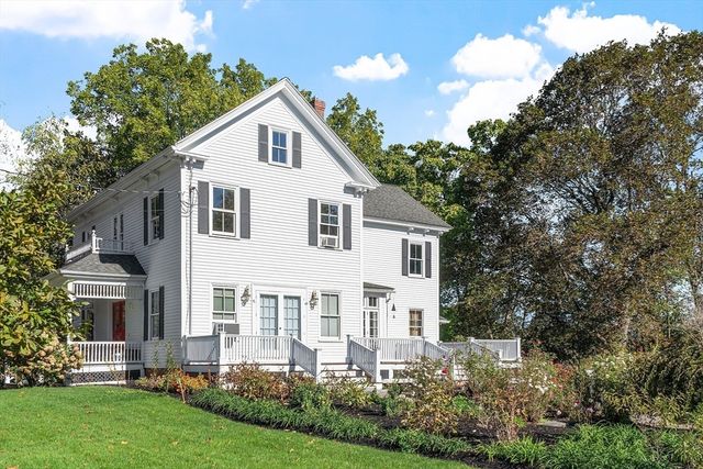 25 Fairhaven Rd, Concord, MA 01742