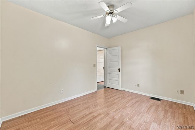5482 Broadway Street, Lancaster, NY 14086