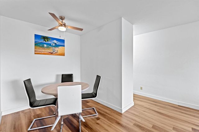 418 S Cypress Road 128, Pompano Beach, FL 33060