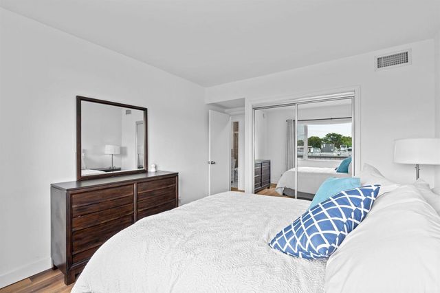 418 S Cypress Road 128, Pompano Beach, FL 33060