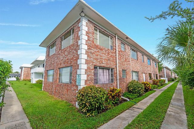 418 S Cypress Road 128, Pompano Beach, FL 33060