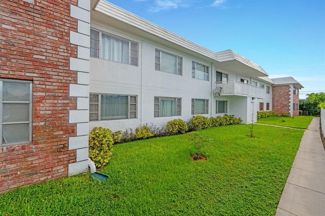 418 S Cypress Road 128, Pompano Beach, FL 33060