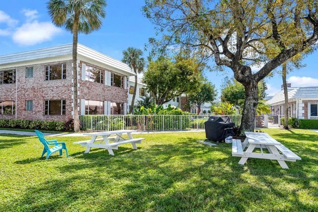 418 S Cypress Road 128, Pompano Beach, FL 33060