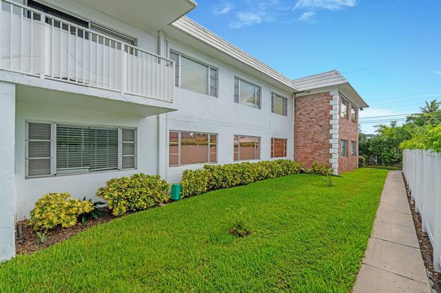 418 S Cypress Road 128, Pompano Beach, FL 33060