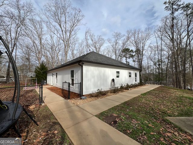123 Friddell Road, Jackson, GA 30233