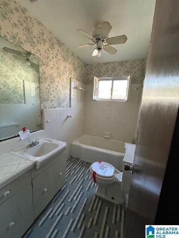 425 MARION AVENUE, Sylacauga, AL 35151