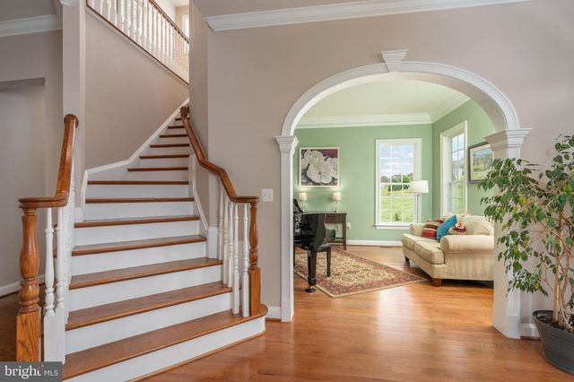 39803 CHARLES HENRY PL, Waterford, VA 20197