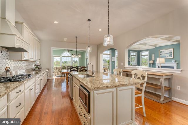 39803 CHARLES HENRY PL, Waterford, VA 20197