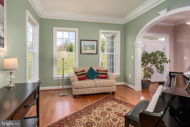 39803 CHARLES HENRY PL, Waterford, VA 20197