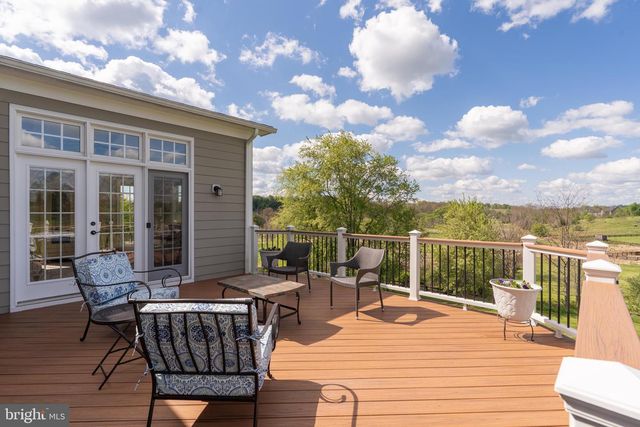 39803 CHARLES HENRY PL, Waterford, VA 20197
