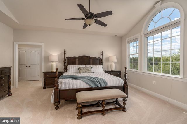 39803 CHARLES HENRY PL, Waterford, VA 20197
