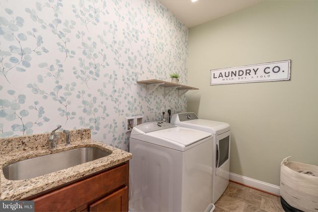 39803 CHARLES HENRY PL, Waterford, VA 20197