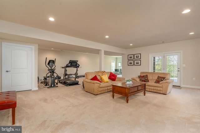 39803 CHARLES HENRY PL, Waterford, VA 20197