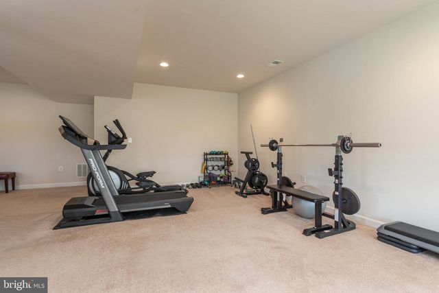39803 CHARLES HENRY PL, Waterford, VA 20197