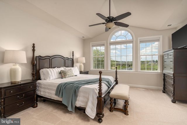 39803 CHARLES HENRY PL, Waterford, VA 20197
