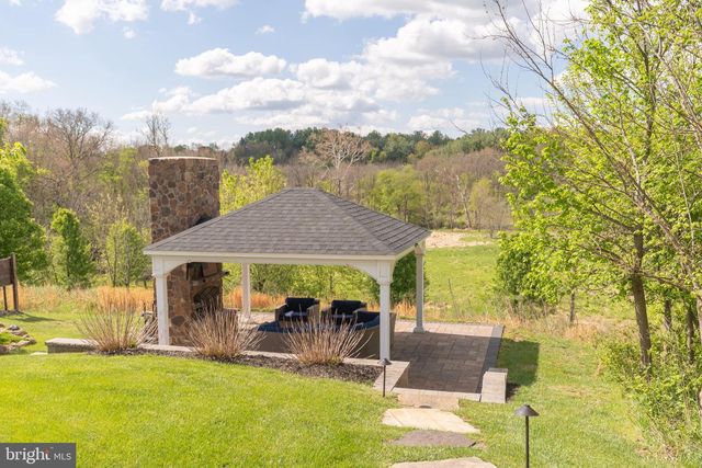 39803 CHARLES HENRY PL, Waterford, VA 20197