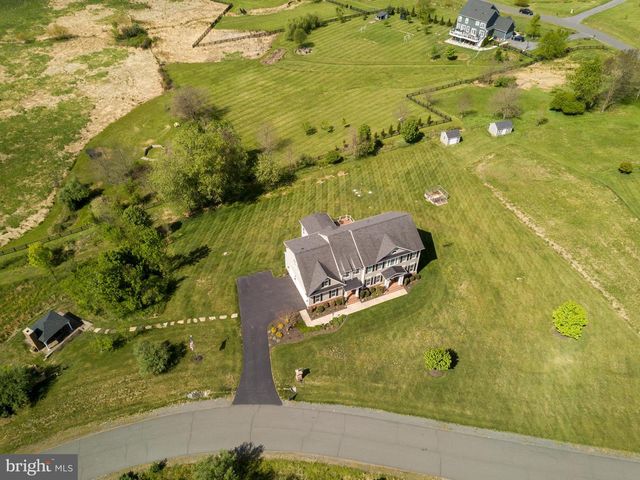 39803 CHARLES HENRY PL, Waterford, VA 20197
